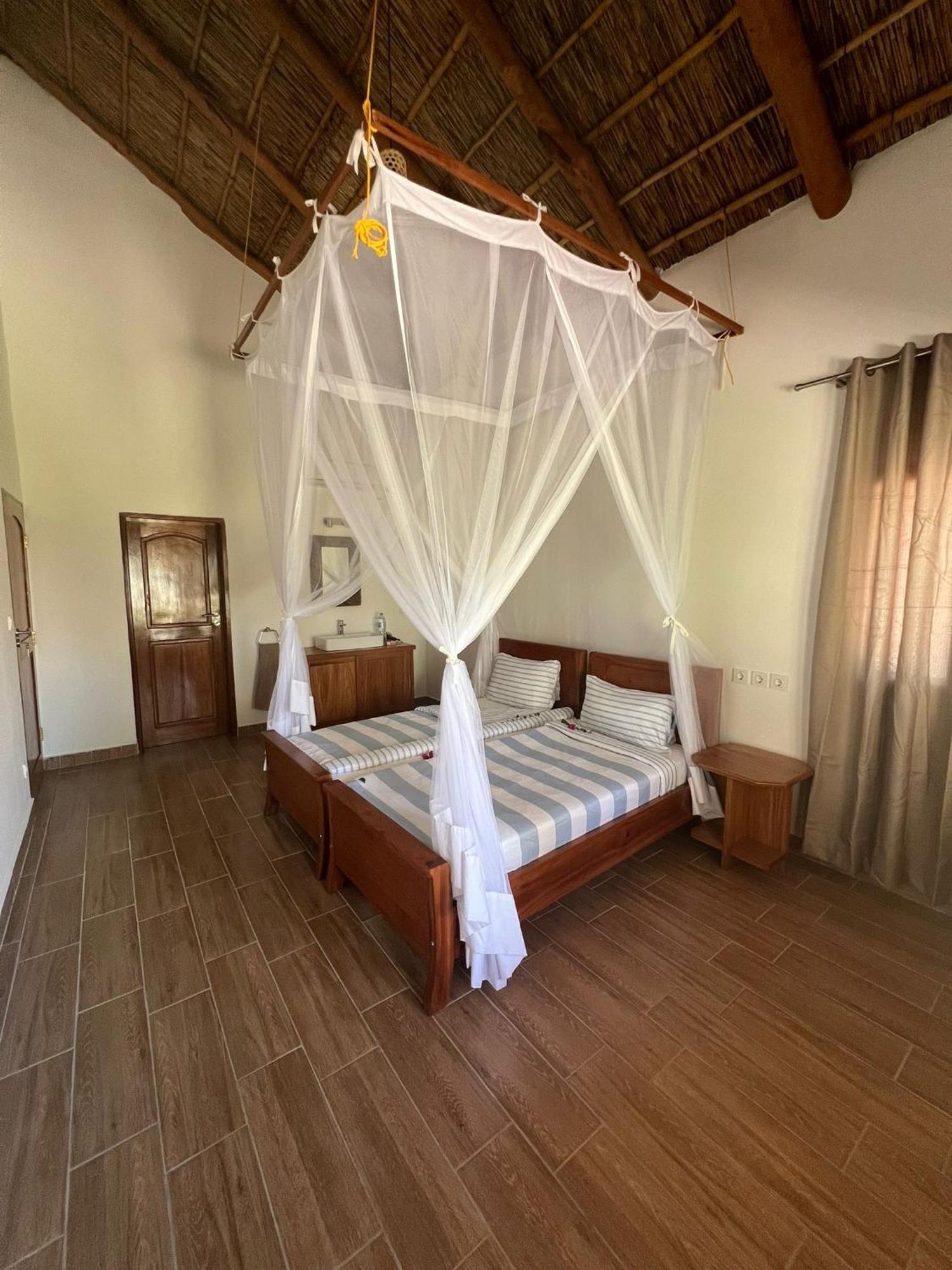 Vilancool Beach Resort Віланкулуш Екстер'єр фото